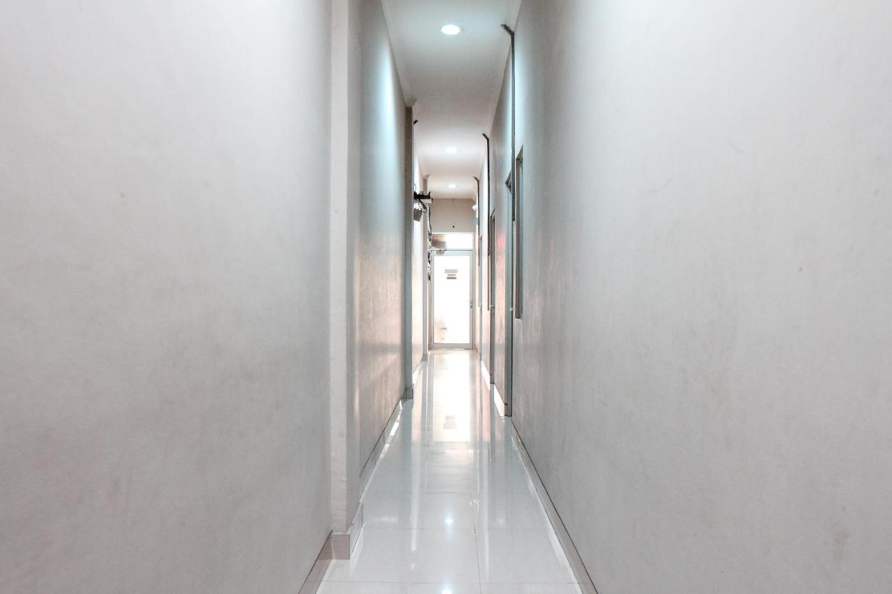 Oyo 383 Env Residence Yakarta Exterior foto